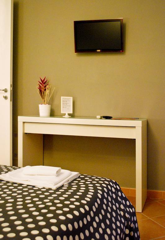 Bed And Breakfast Charming House 巴列塔 外观 照片