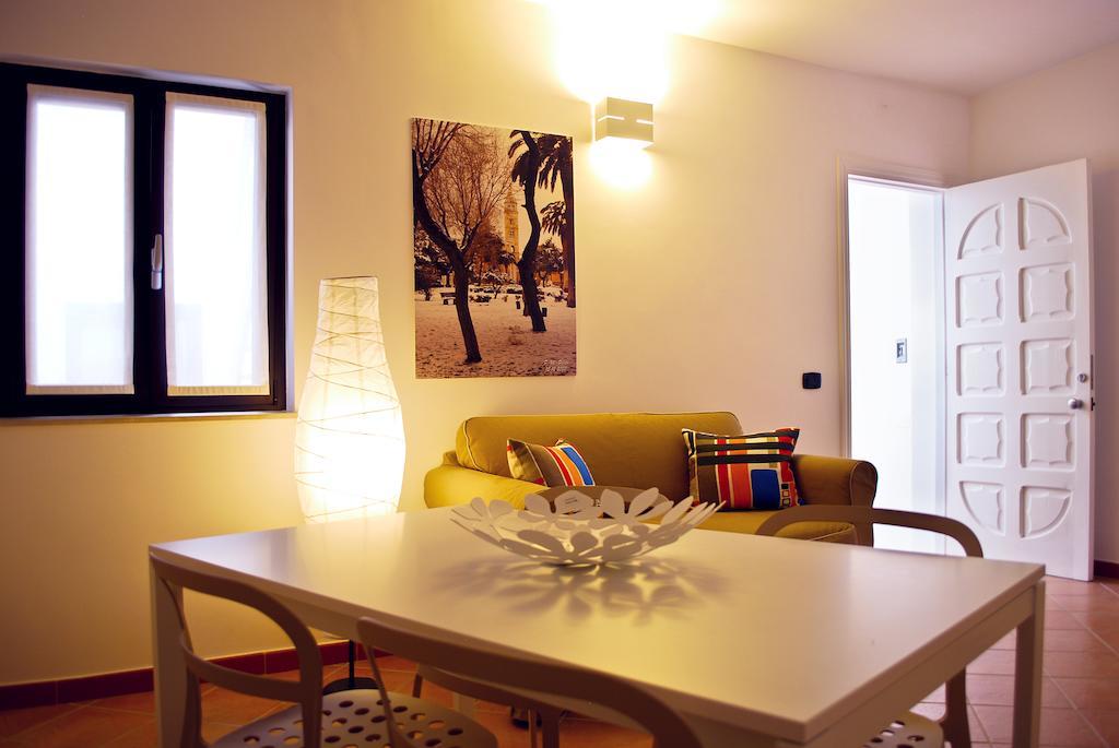Bed And Breakfast Charming House 巴列塔 客房 照片